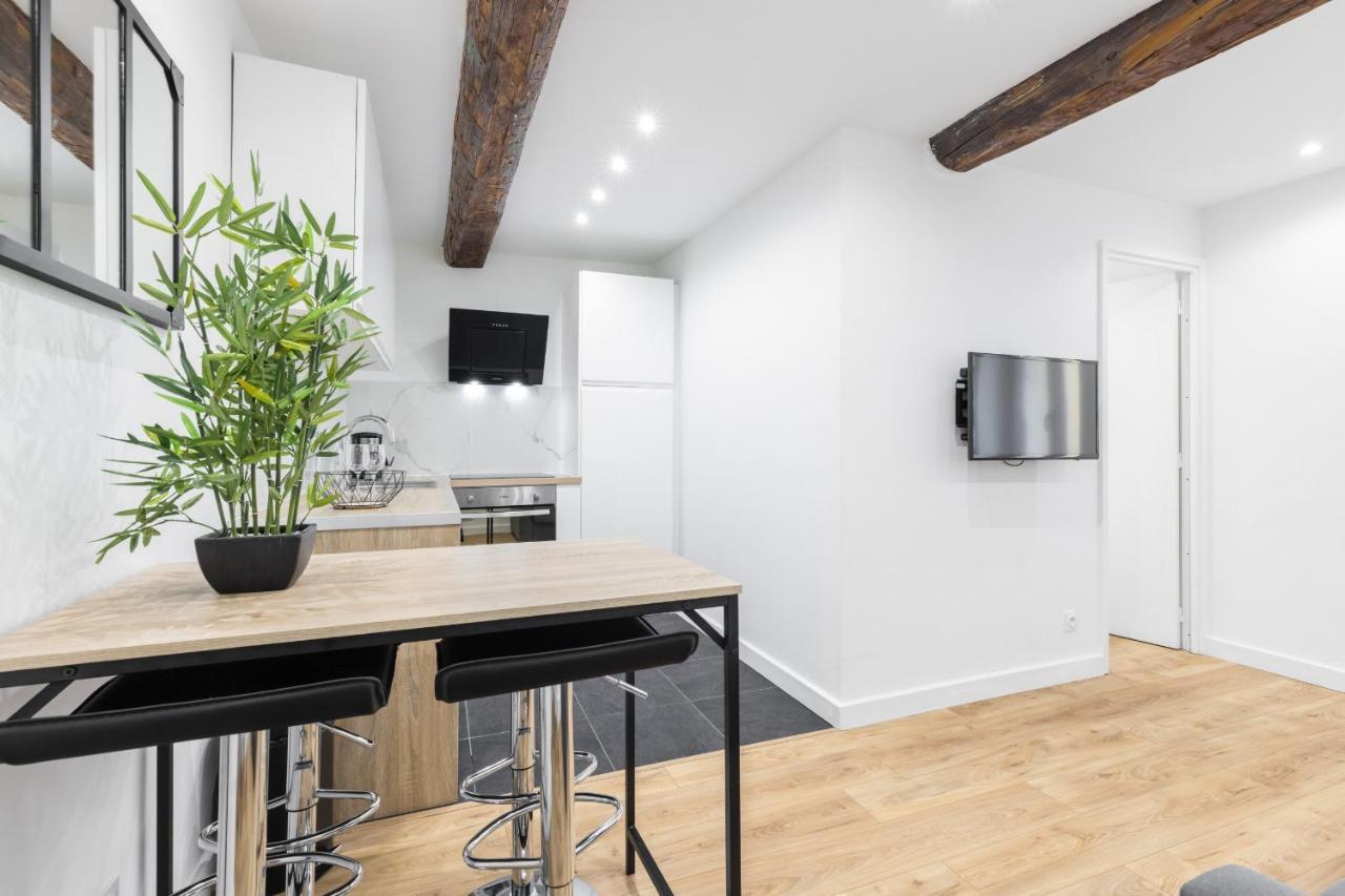 Garibaldi Square - Lovely 1 Bdr Old Town Apartment